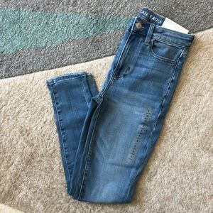 American Eagle short super hi-rise jegging jeans